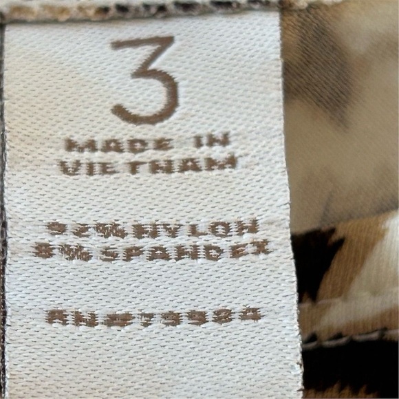 Chicos Travelers Animal Print Leopard Round Neck Tank Top Womens 1 Medium - Picture 7 of 9